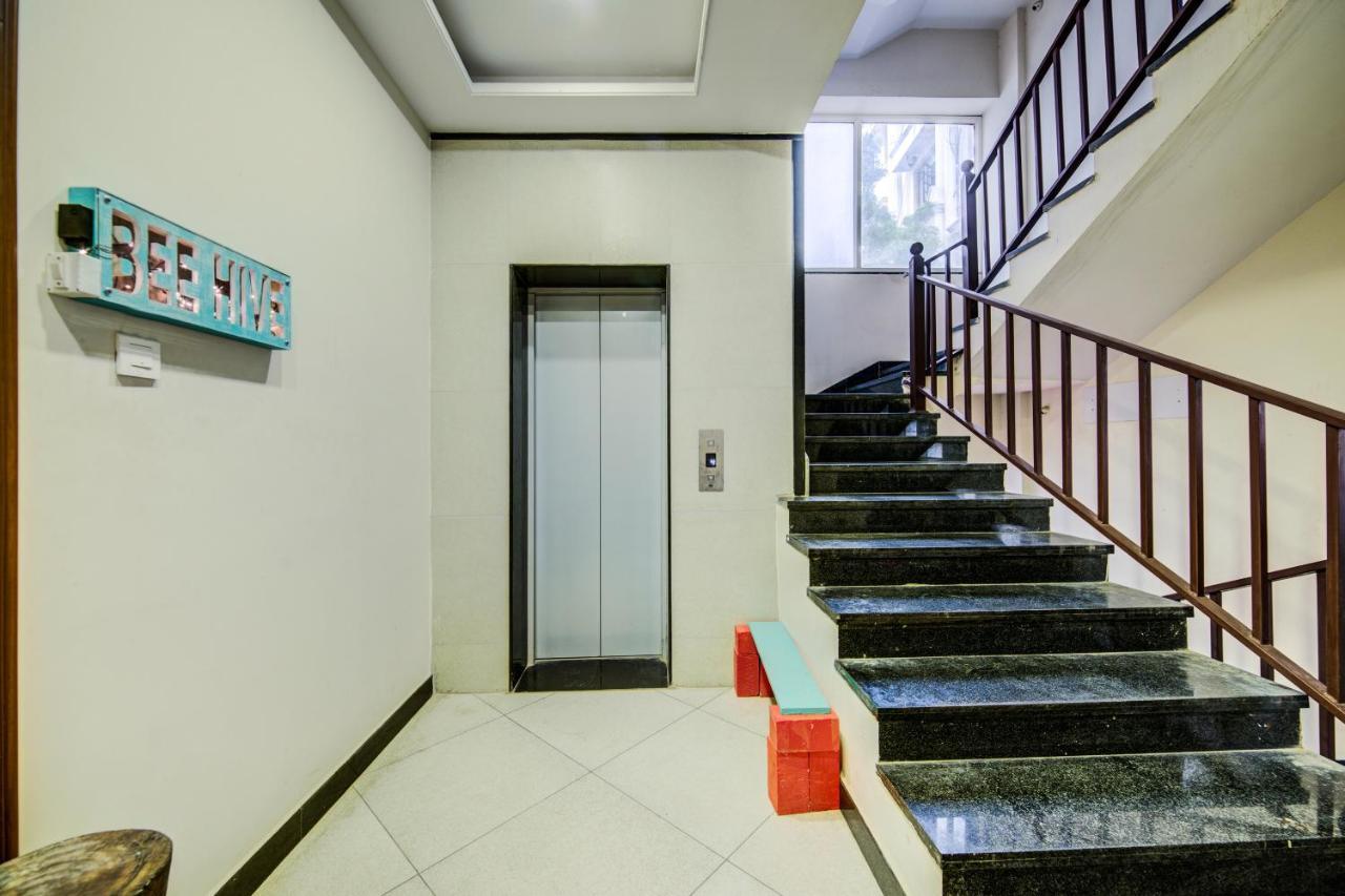 Beehive Commune Hyderabad Hostel Bagian luar foto